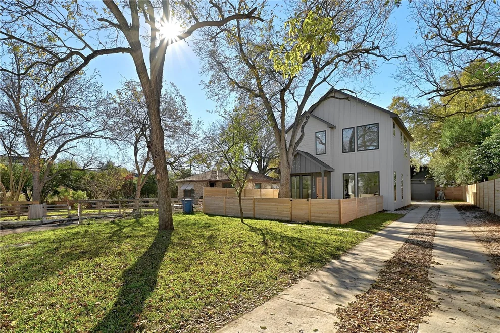 Unit for sale at 903 Redd ST, Austin, TX 78745