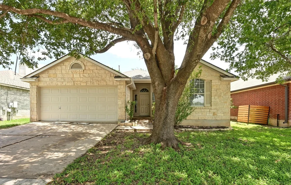 Unit for sale at 14512 Hartsmith DR, Austin, TX 78725