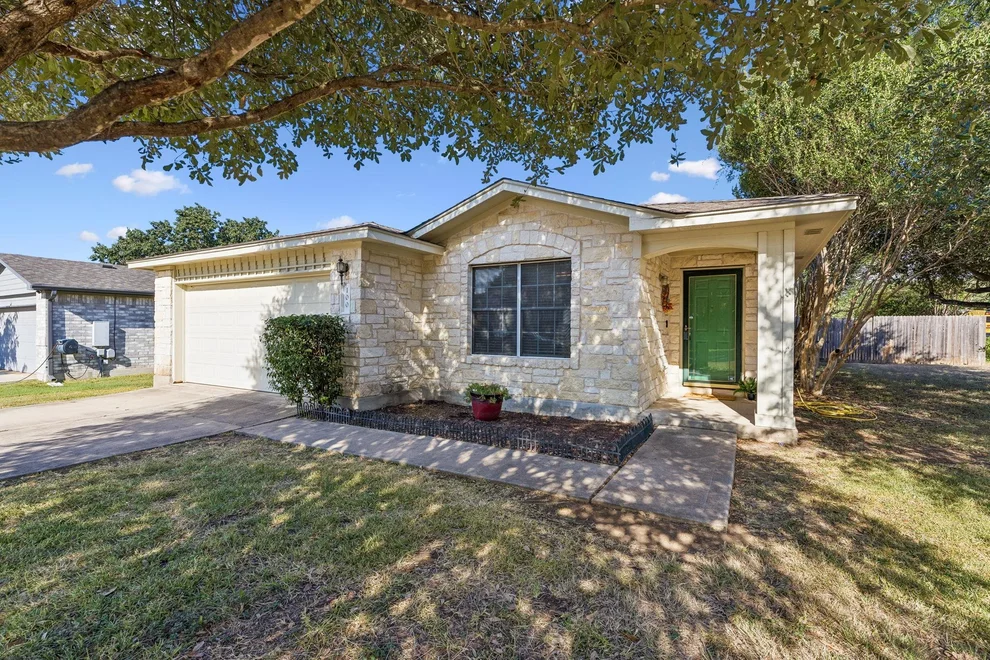 Unit for sale at 100 Devons CV, Buda, TX 78610