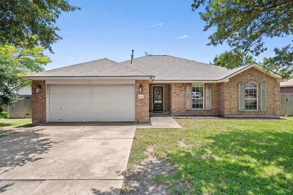 Unit for sale at 1503 Sherry DR, Taylor, TX 76574