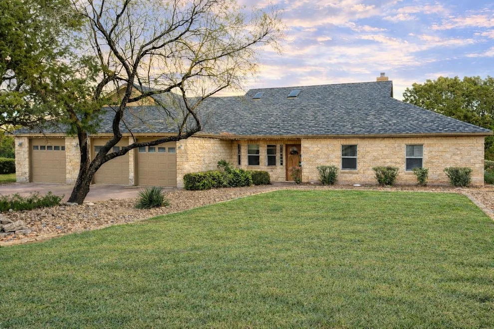 Unit for sale at 945 Wesley Ridge DR, Spicewood, TX 78669