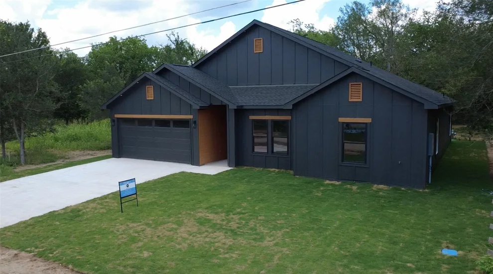 Unit for sale at 130 Waimanalo LN, Bastrop, TX 78602
