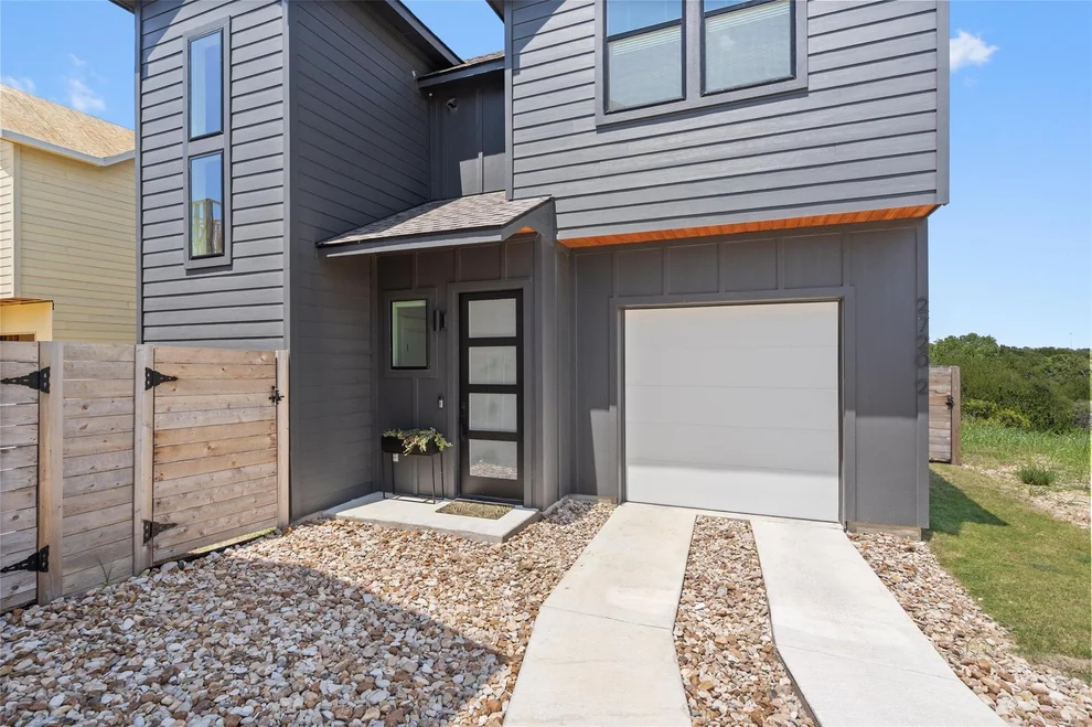 Unit for sale at 2720 Bristol DR, Austin, TX 78723