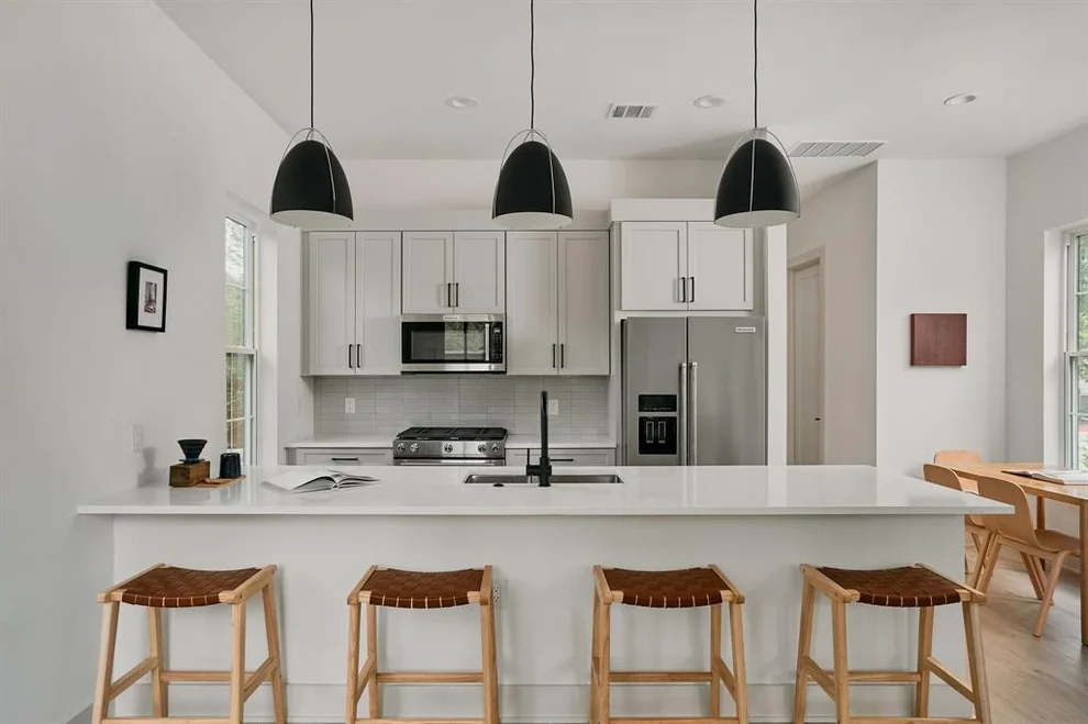 Unit for sale at 2209 Woodland Ave, Austin, TX 78741