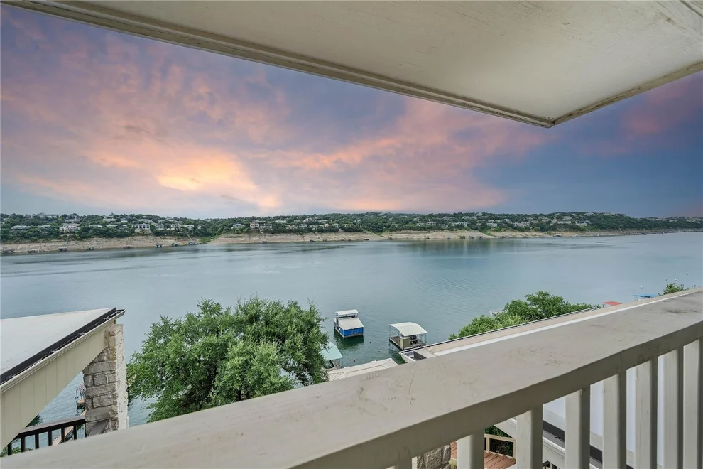 Unit for sale at 18231 Lakepoint CV, Point Venture, TX 78645