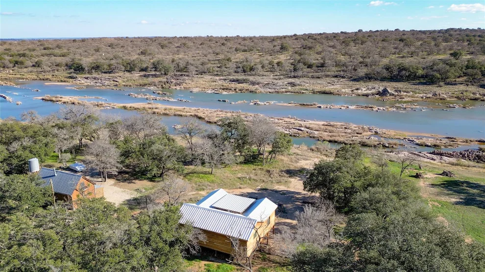 Unit for sale at 103 E Indian Bend RD, Llano, TX 78643