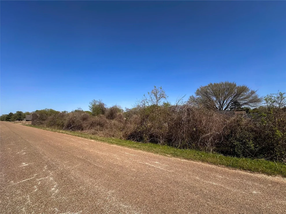 Unit for sale at 100 Paia LN, Bastrop, TX 78602