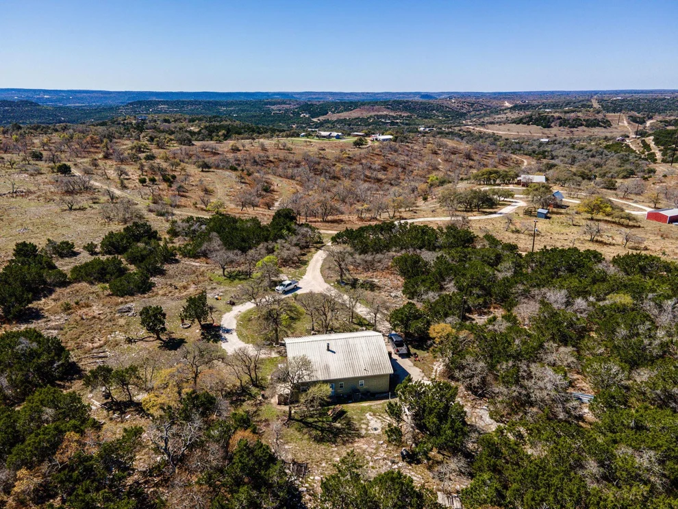 Unit for sale at 1301 Altwein RD, Blanco, TX 78606