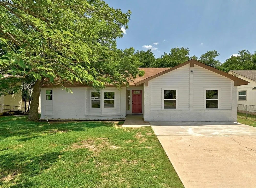 Unit for sale at 4605 Cedargrove DR, Austin, TX 78744