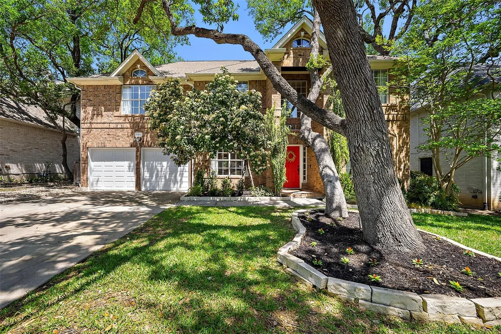 Unit for sale at 6915 Gentle Oak DR, Austin, TX 78749