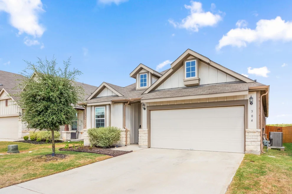 Unit for sale at 304 Sweetleaf DR, Buda, TX 78610