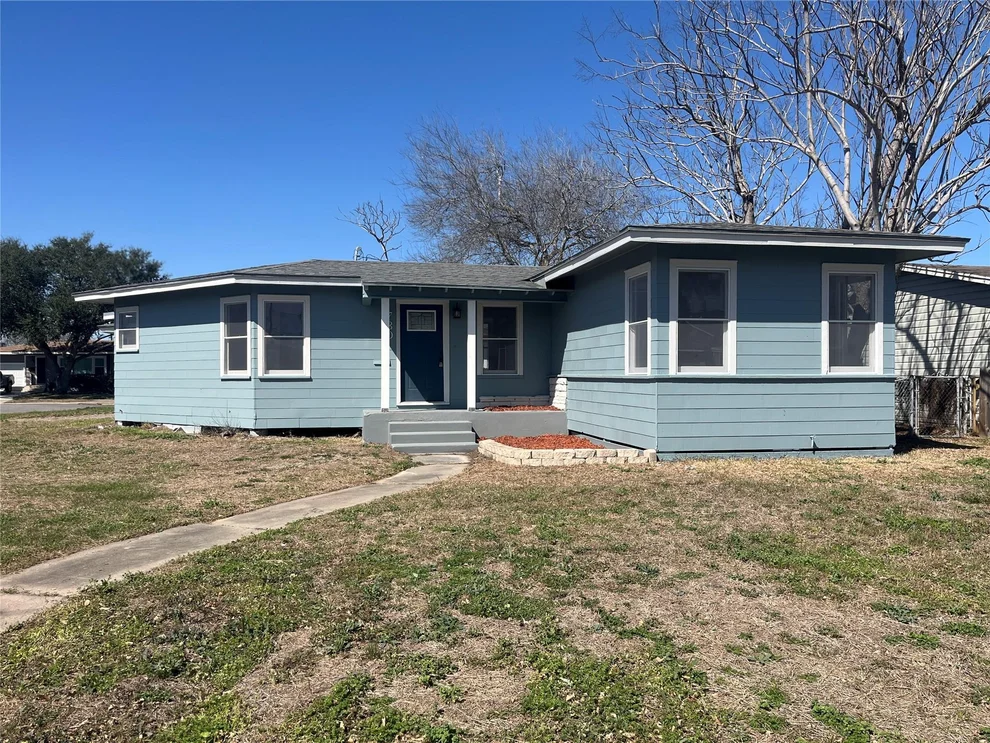Unit for sale at 730 Anderson ST, Corpus Christi, TX 78411