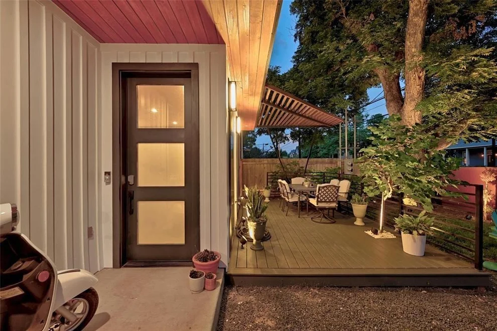 Unit for sale at 2910 Govalle Ave, Austin, TX 78702