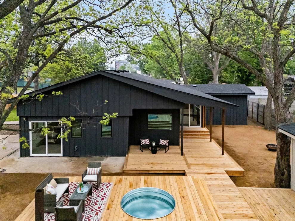 Unit for sale at 3303 Kay ST, Austin, TX 78702