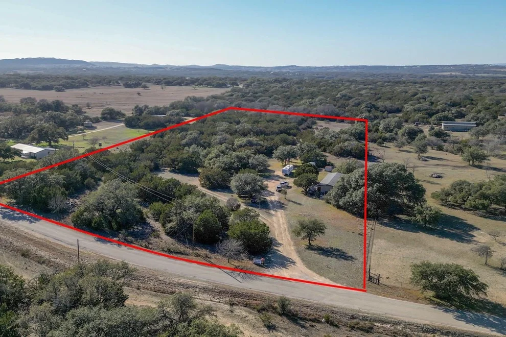 Unit for sale at 1378 Miller Creek LOOP, Johnson City, TX 78636