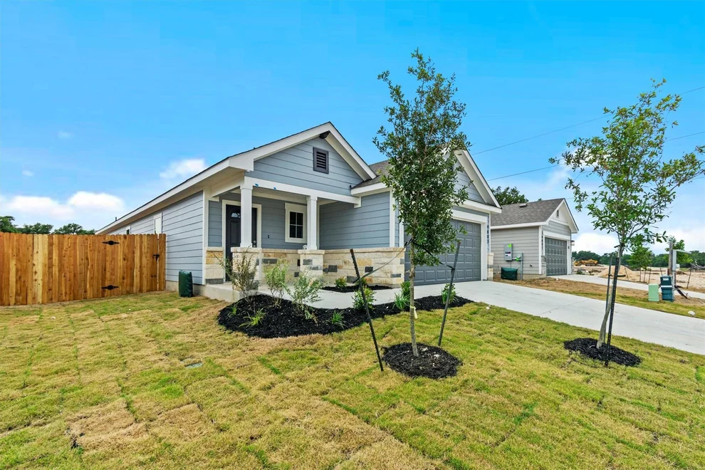 Unit for sale at 245 Ironshoe TRL, Liberty Hill, TX 78642
