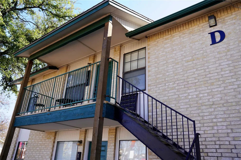 Unit for sale at 1624 Aquarena Springs DR, San Marcos, TX 78666