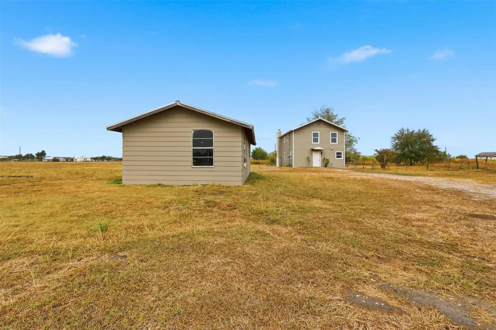 Unit for sale at 13201 Jacobson RD, Manor, TX 78653