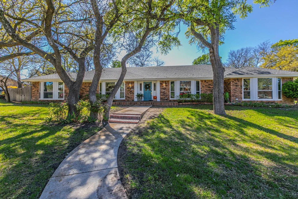 Unit for sale at 208 Highland Oaks DR, Harker Heights, TX 76548