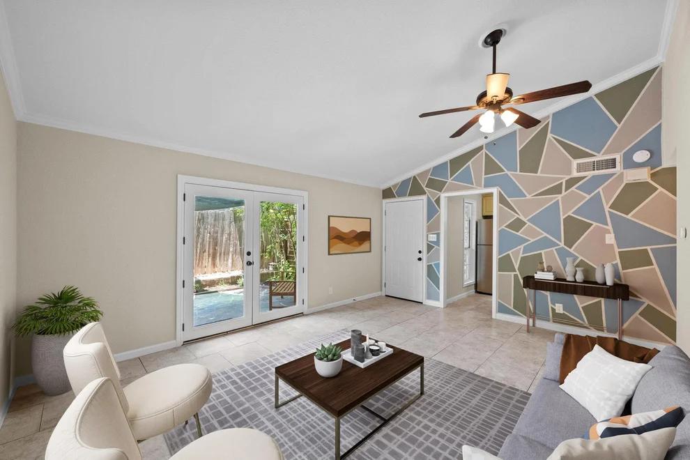 Unit for sale at 3102 Glen Ora ST, Austin, TX 78704