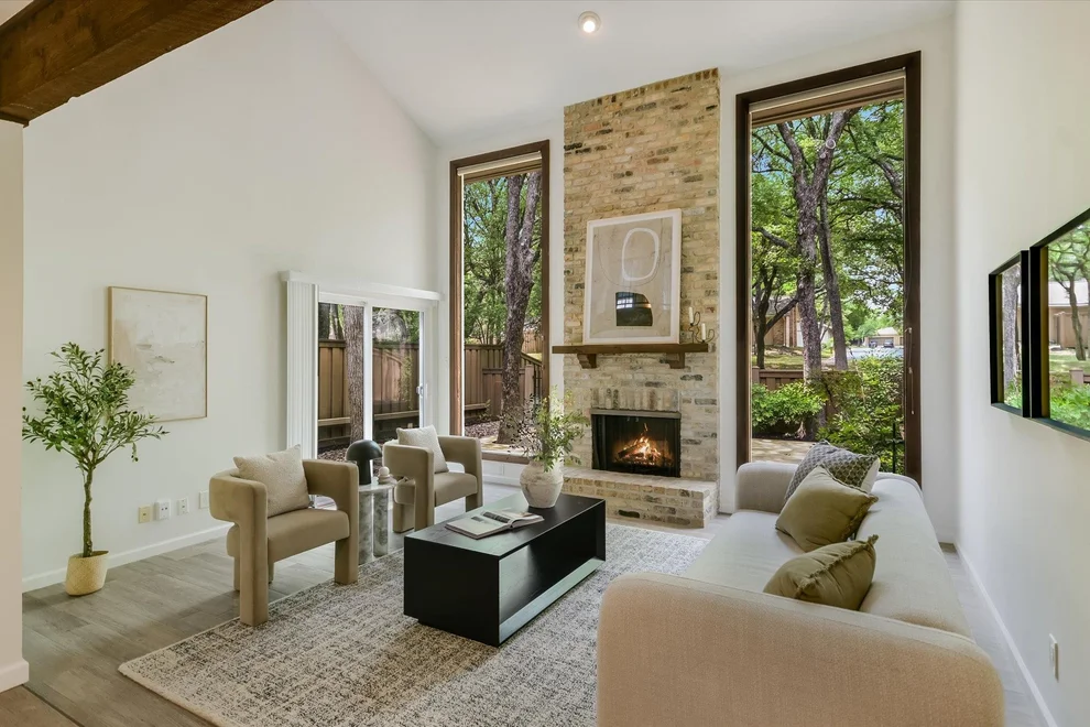 Unit for sale at 8320 Summerwood DR, Austin, TX 78759