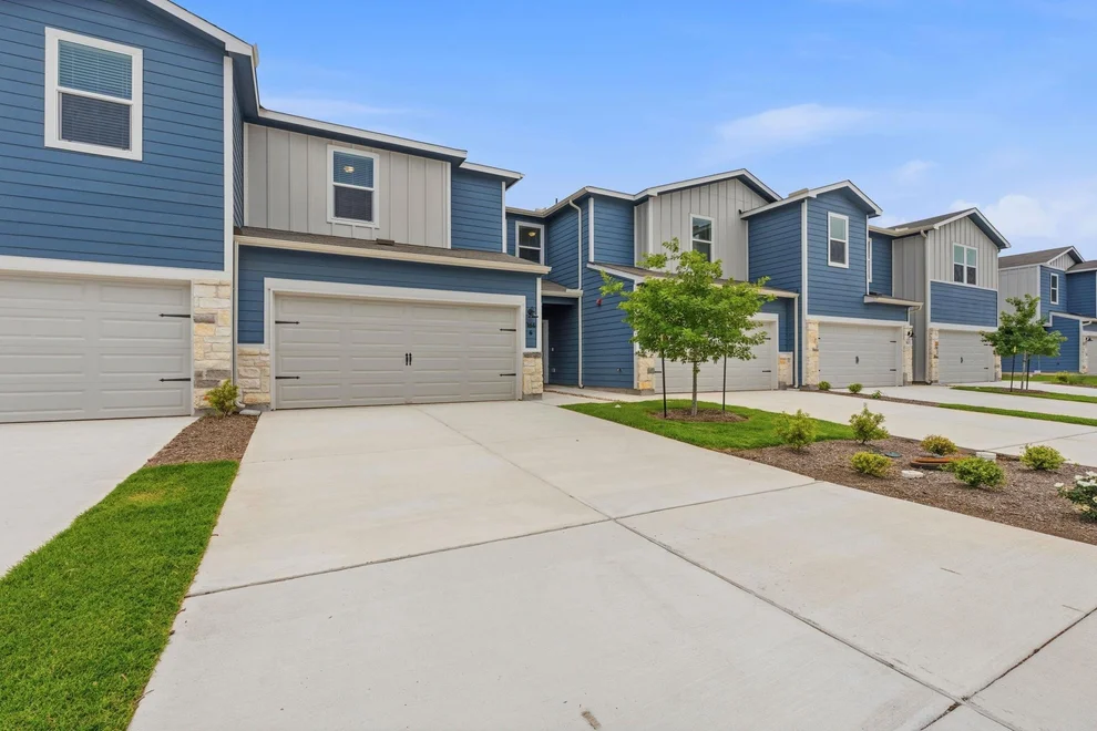 Unit for sale at 164 Cinnabar LN, Kyle, TX 78640