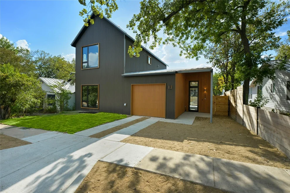 Unit for sale at 1606 Cedar Ave, Austin, TX 78702