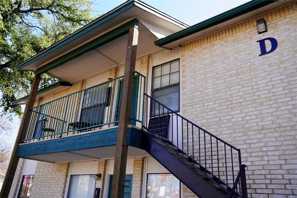 Unit for sale at 1624 Aquarena Springs DR, San Marcos, TX 78666