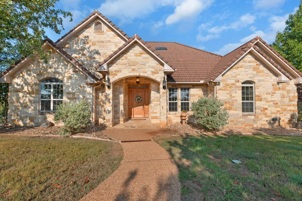 Unit for sale at 101 Up There, Horseshoe Bay, TX 78657