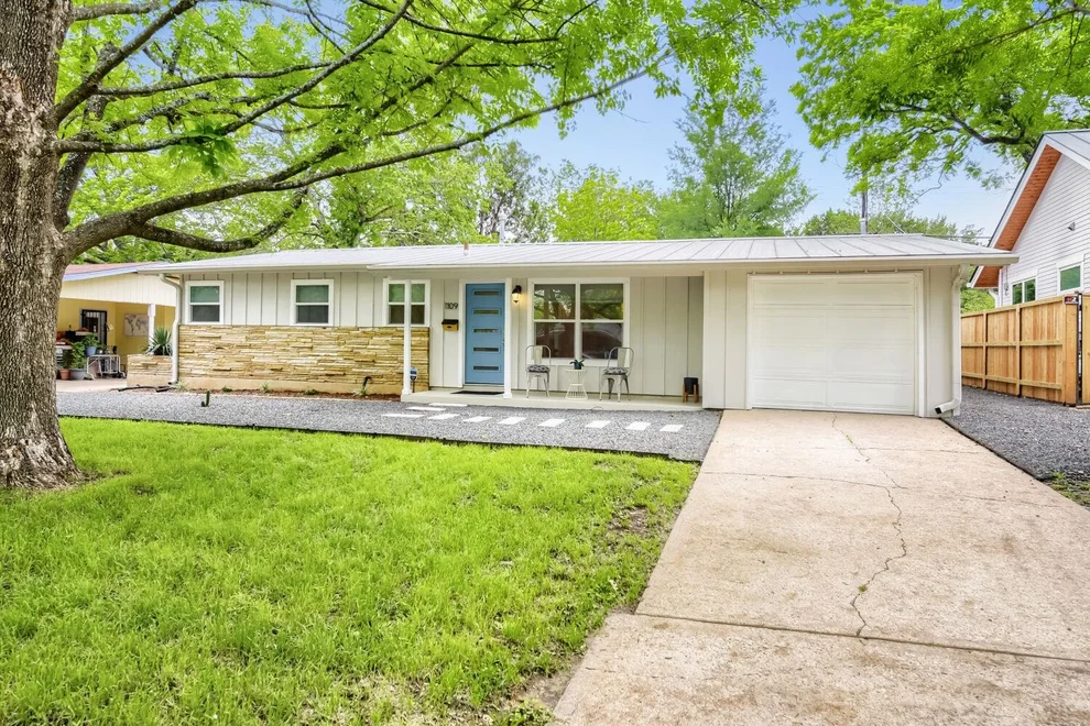 Unit for sale at 1109 Fieldcrest DR, Austin, TX 78704