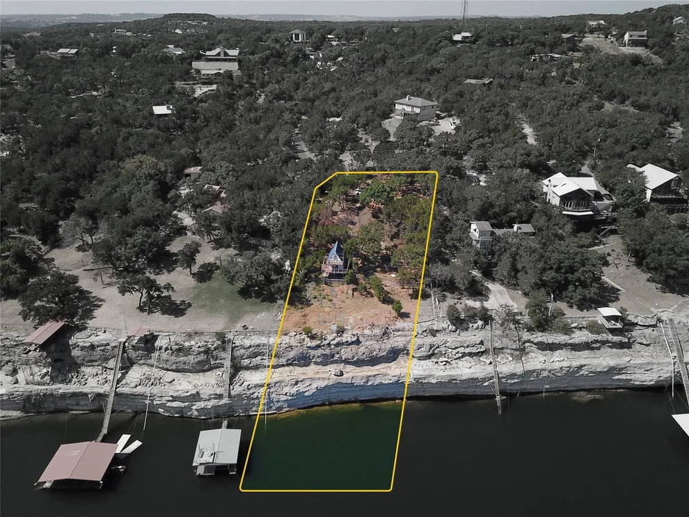 Unit for sale at 21000 W Lakeshore DR, Spicewood, TX 78669