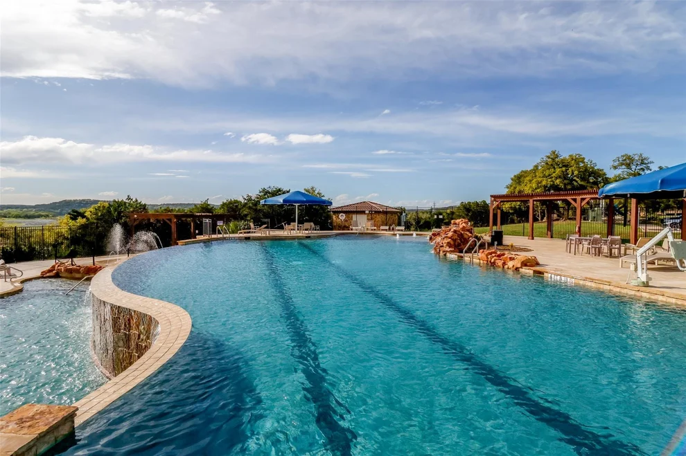 Unit for sale at 7608 Tessera Pkwy, Lago Vista, TX 78645