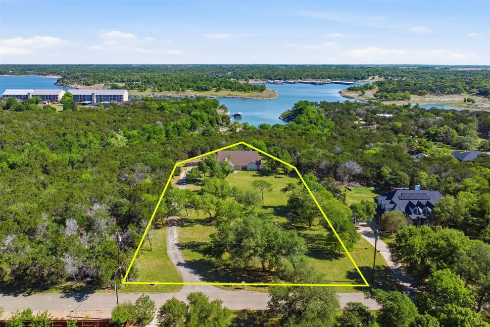 Unit for sale at 71 Wrangler DR, Morgans Point Resort, TX 76513