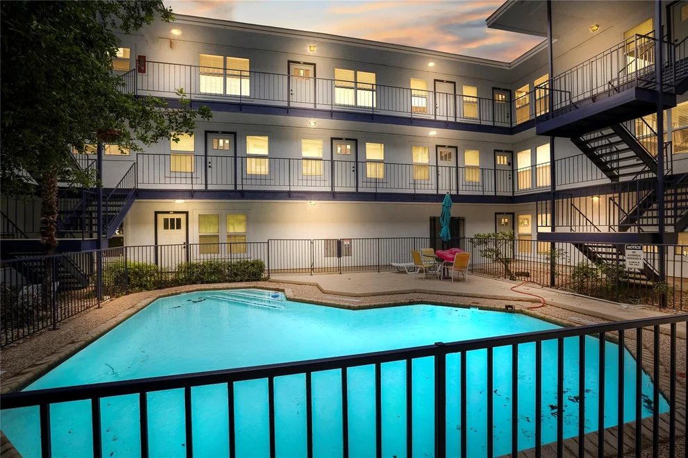 Unit for sale at 923 E 41st ST, Austin, TX 78751