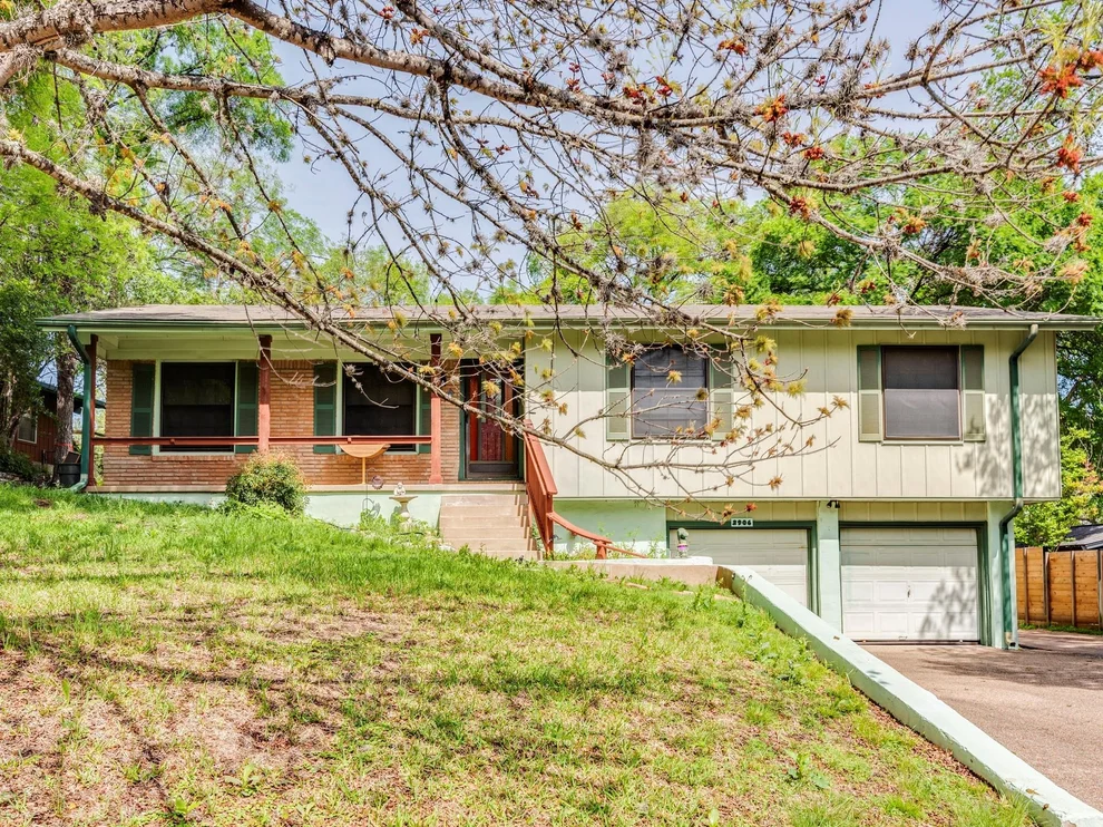 Unit for sale at 2906 Oakhaven DR, Austin, TX 78704