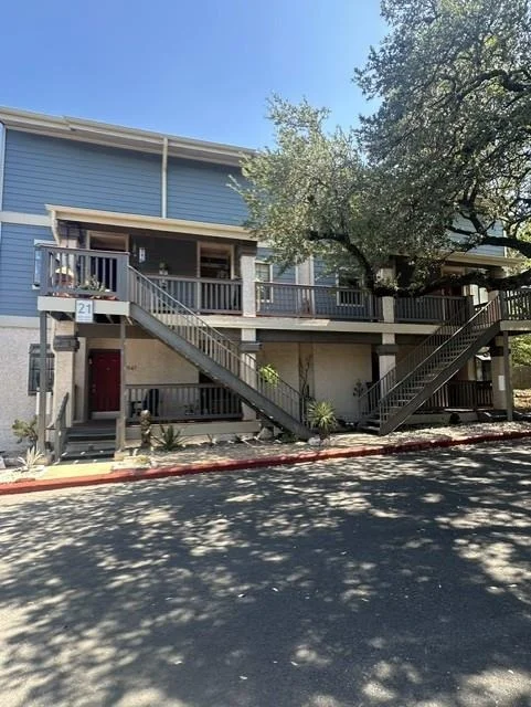 Unit for sale at 2215 Post RD, Austin, TX 78704
