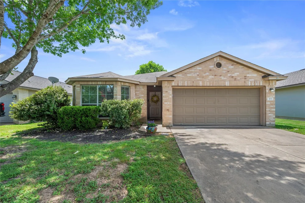 Unit for sale at 303 Liberty ST, Hutto, TX 78634