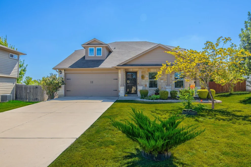 Unit for sale at 209 Frio River TRL, Hutto, TX 78634