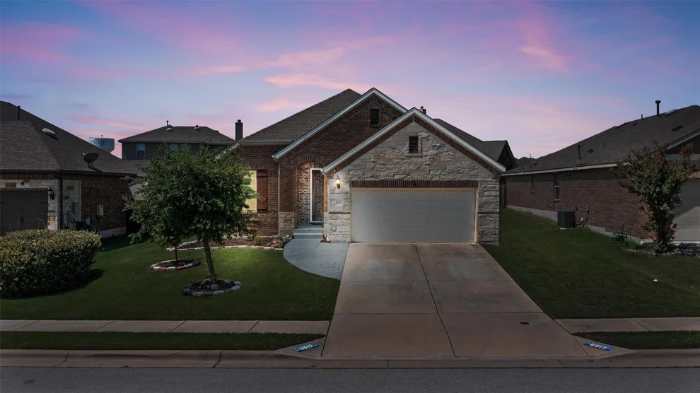 Unit for sale at 6812 Leonardo DR, Round Rock, TX 78665