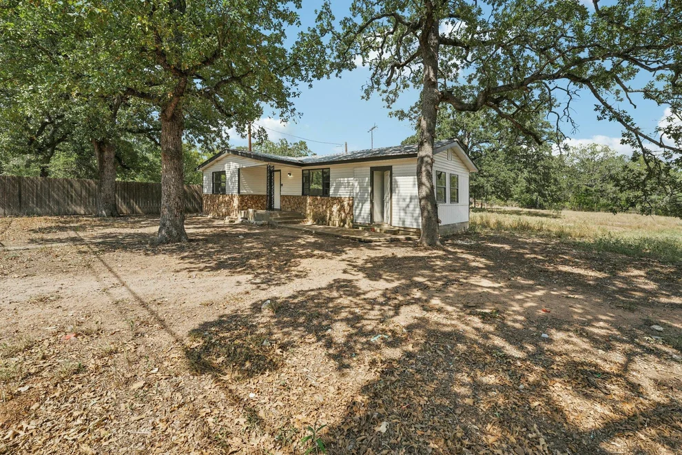 Unit for sale at 164 Union Chapel RD, Cedar Creek, TX 78612