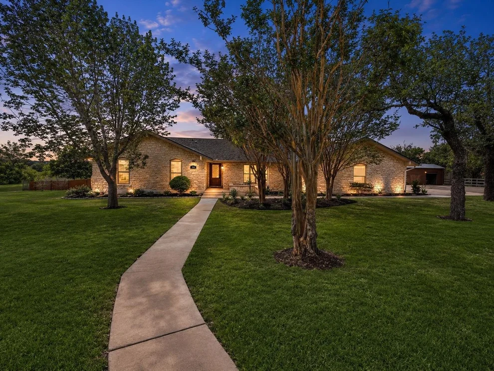 Unit for sale at 404 Skyline RD, Georgetown, TX 78628