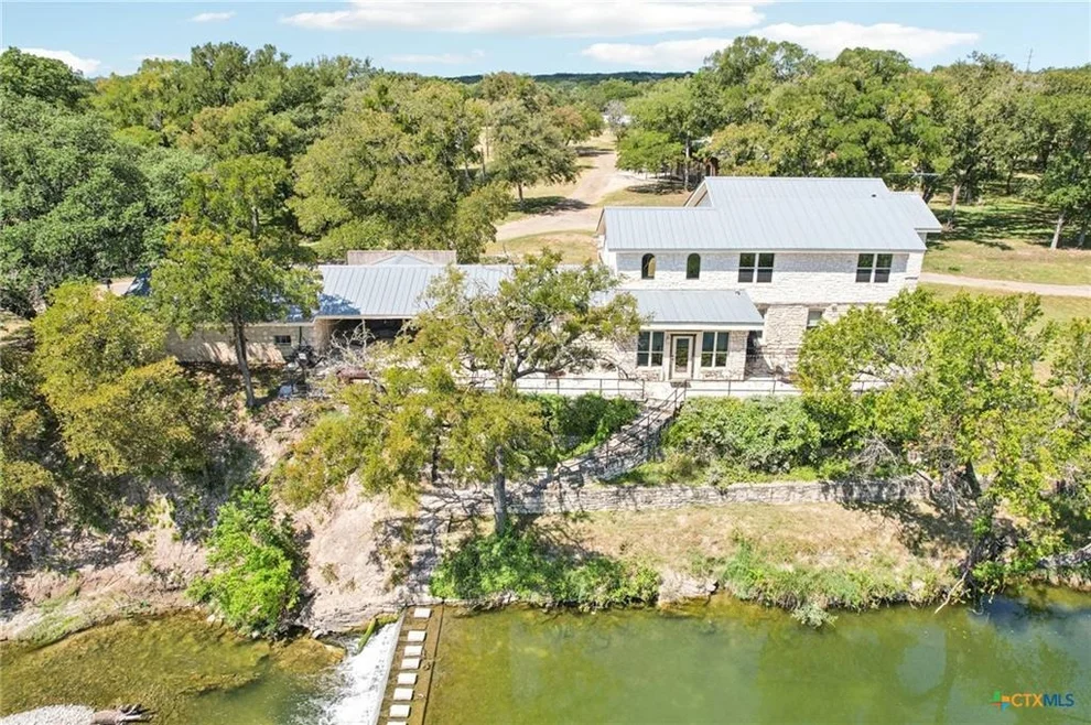 Unit for sale at 190 Private Road 3011, Lampasas, TX 76550