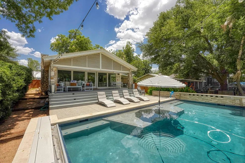 Unit for sale at 1304 S Lakeside DR, Burnet, TX 78611