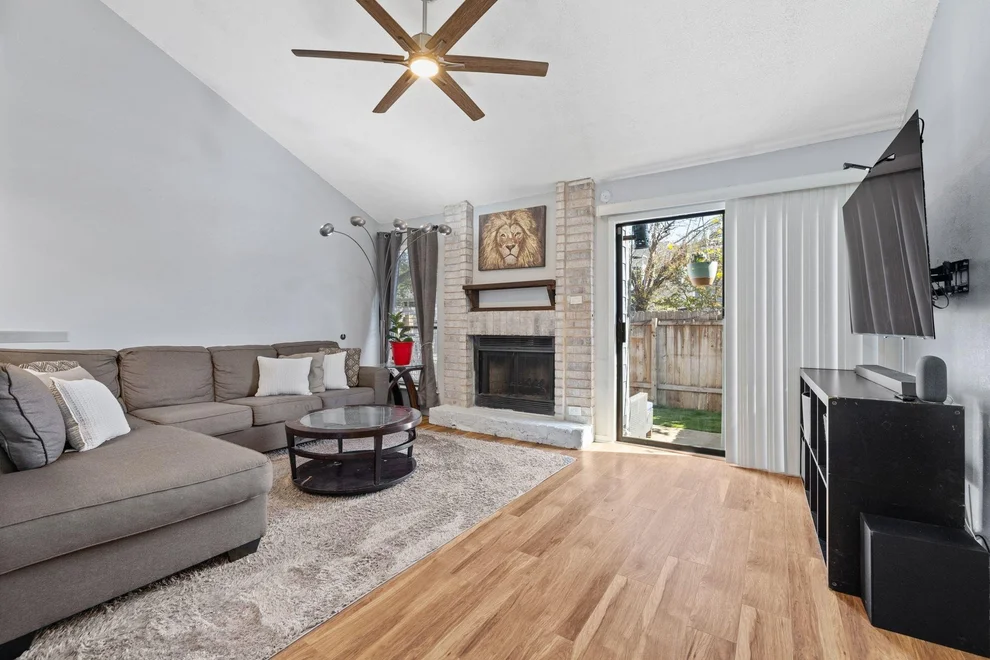 Unit for sale at 1010 W Rundberg LN W, Austin, TX 78758