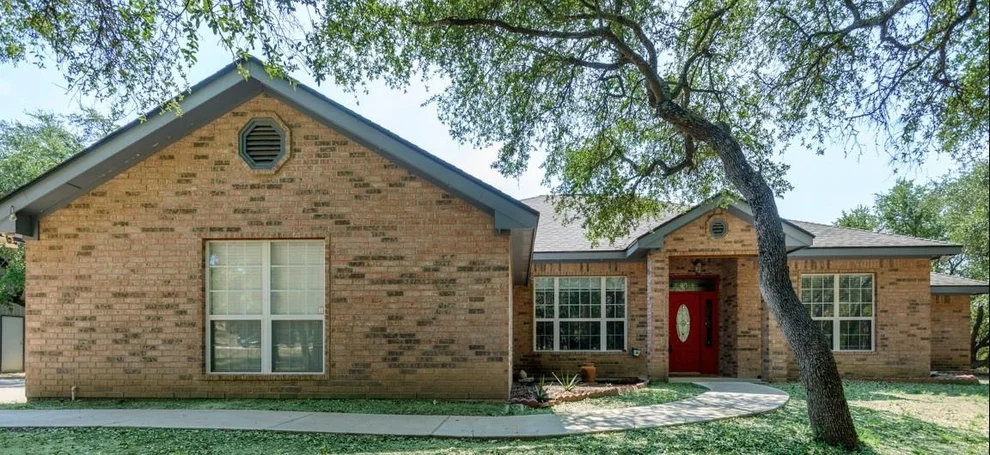 Unit for sale at 299 White Oak DR, Killeen, TX 76549