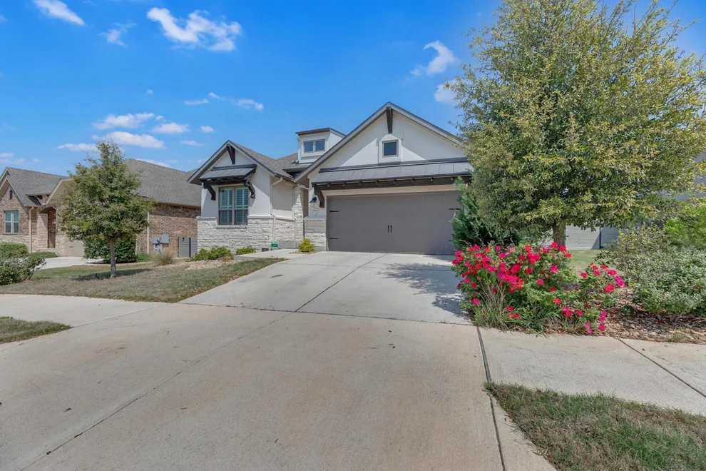 Unit for sale at 704 Sunset Vista DR, Georgetown, TX 78628