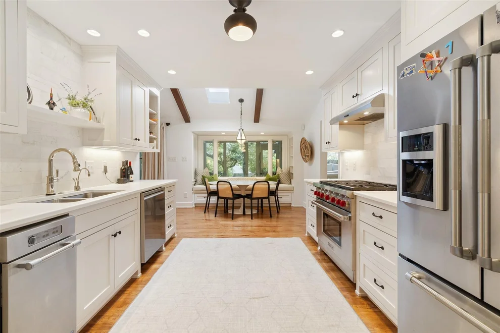 Unit for sale at 8712 Mountain Ridge DR, Austin, TX 78759