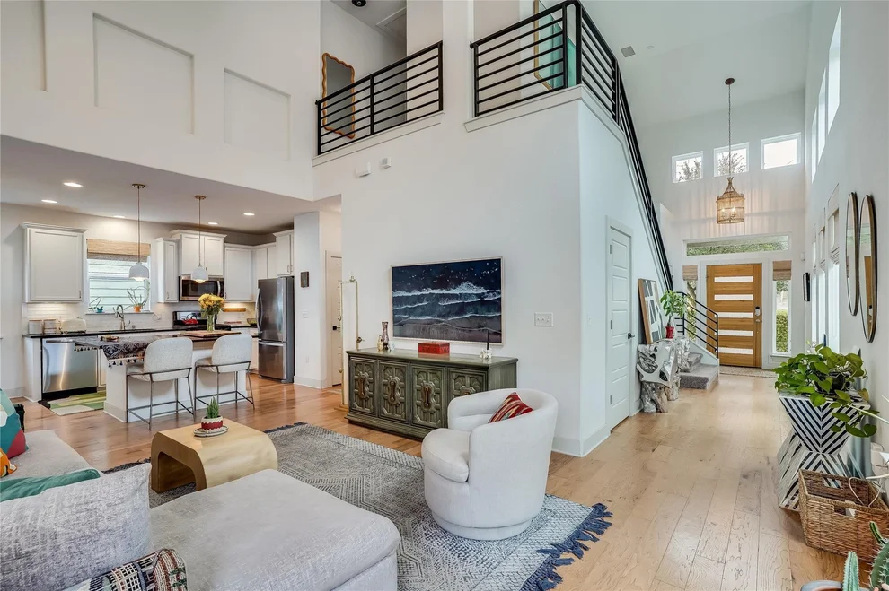 Unit for sale at 5902 Swayden LN, Austin, TX 78745