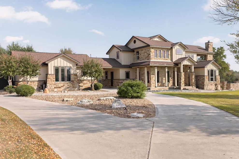 Unit for sale at 309 Hacienda PL, Dripping Springs, TX 78620