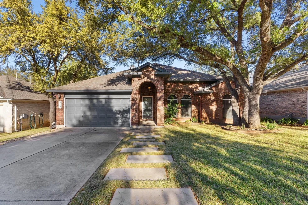 Unit for sale at 5814 Pecanwood LN, Austin, TX 78749
